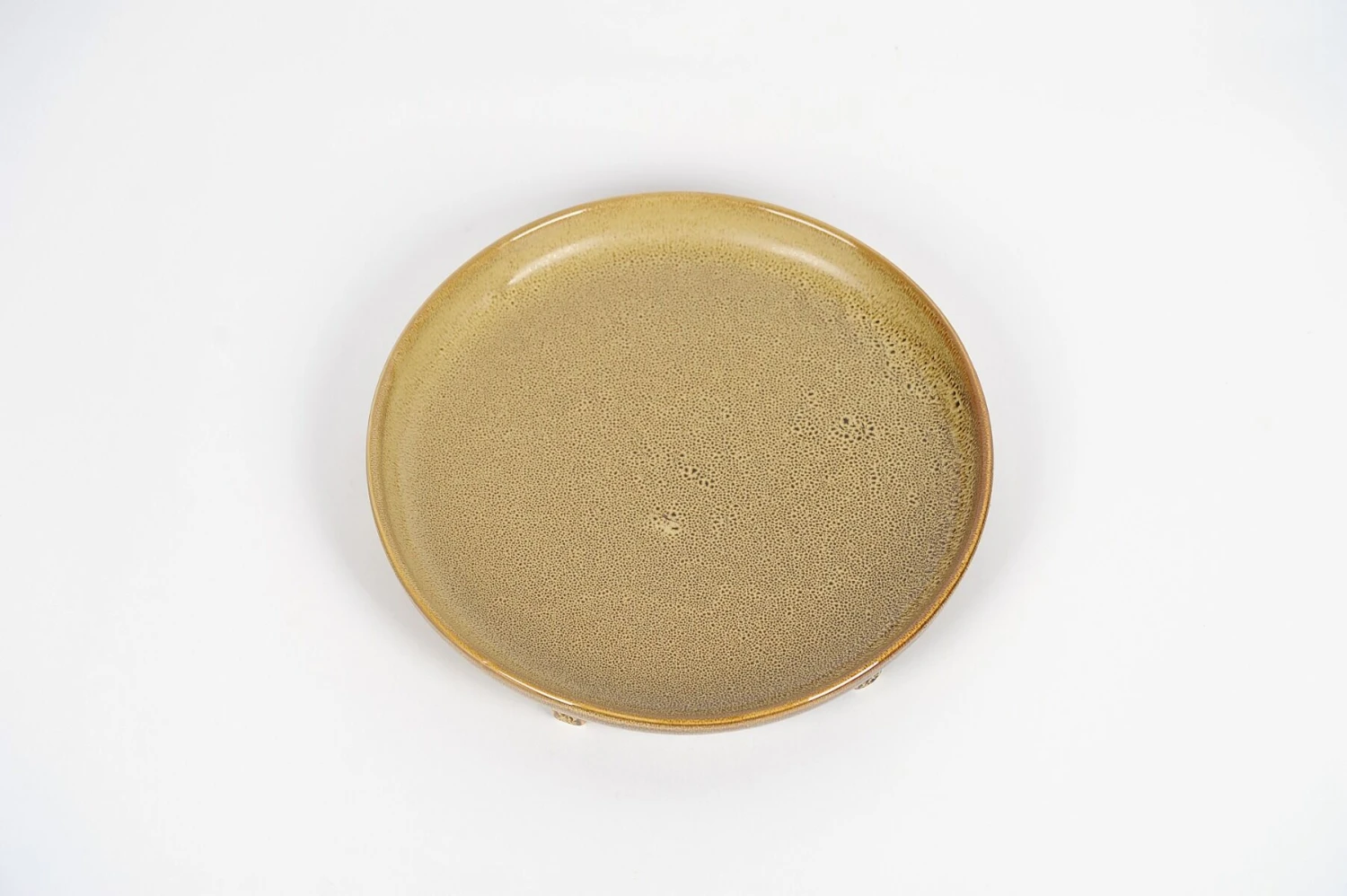 Oldenhof Large Schaal Met Opstaande Rand ø 32,3 Cm Okergeel 3 Oldenhof Large Schaal Met Opstaande Rand ø 32,3 Cm Okergeel