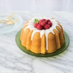 Nordic Ware Anniversary Bundt Tulbandvorm ø 26,5 Cm Gietaluminium Goudkleurig -Thuiskeuken 51237 6cup w fruit 780x780 01 1 1