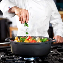 Chasseur Braadpan Ovaal 5 Liter ø 29 Cm Gietijzer Mat Zwart -Thuiskeuken braeter life neu05