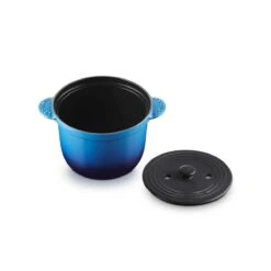 Le Creuset Every Cocotte ø 18 Cm Gietijzer Azure 9 Le Creuset Every Cocotte ø 18 Cm Gietijzer Azure -Thuiskeuken cocotte3 1