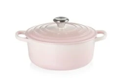 Le Creuset Signature Braadpan 2,4 Liter ø 20 Cm Gietijzer Shell Pink -Thuiskeuken rs8765 lc 20190618 fr ps 00007 scr