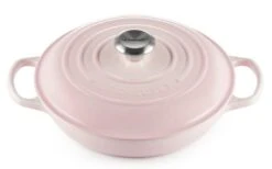 Le Creuset Multifunctionele Braadpan 2 Liter ø 26 Cm Gietijzer Shell Pink -Thuiskeuken rs8771 lc 20191119 fr ps 00011 scr