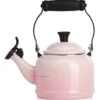 Le Creuset Demi Fluitketel 1,1 Liter Staal Shell Pink -Thuiskeuken rs8934 40103027770000 scr