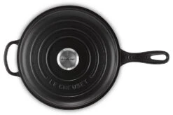 Le Creuset Signature Cassadou Braadpan ø 26 Cm Gietijzer Mat Zwart 9 Le Creuset Signature Cassadou Braadpan ø 26 Cm Gietijzer Mat Zwart -Thuiskeuken t 6ea5678ae1cf710b20884334aa6ab3fd